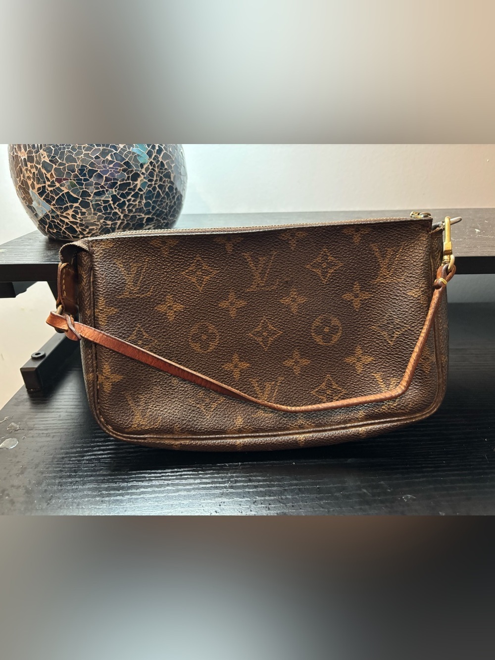 Authentic Louis Vuitton Monogram Pochette Accessoires Canvas Clutch